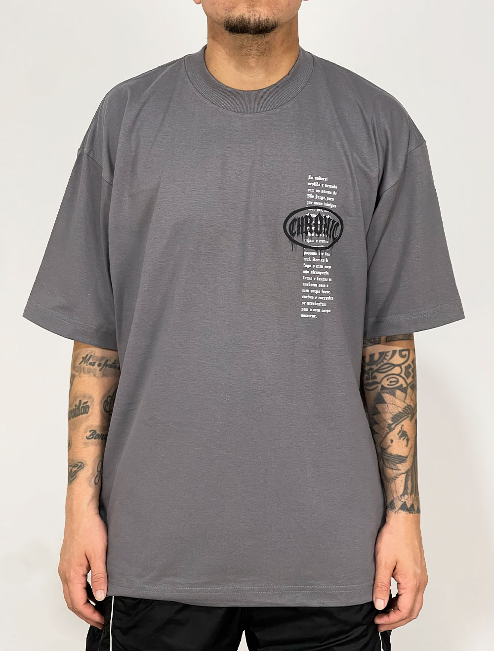 @kiruanofashion 様 Camiseta Oversized Chronic S.J. Contra o Sistema - Cinza